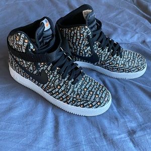 Air Force 1 High Just Do It Pack Black. Size 12.
